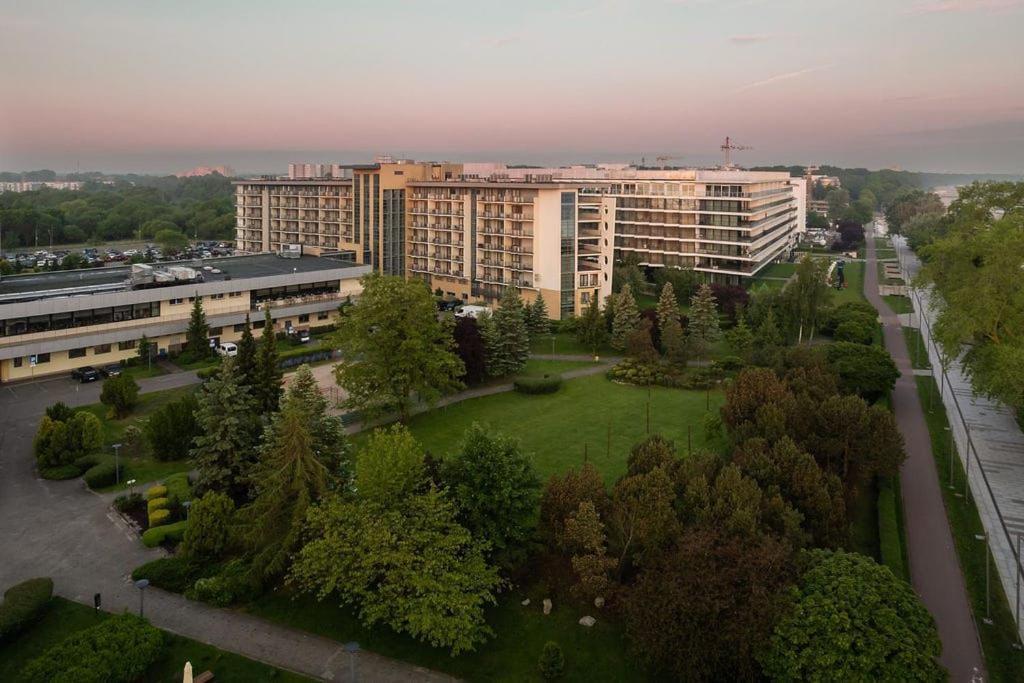 Apartament Ania Z Widokiem Na Morze W Hotelu Arka Kolobrzeg Exterior photo